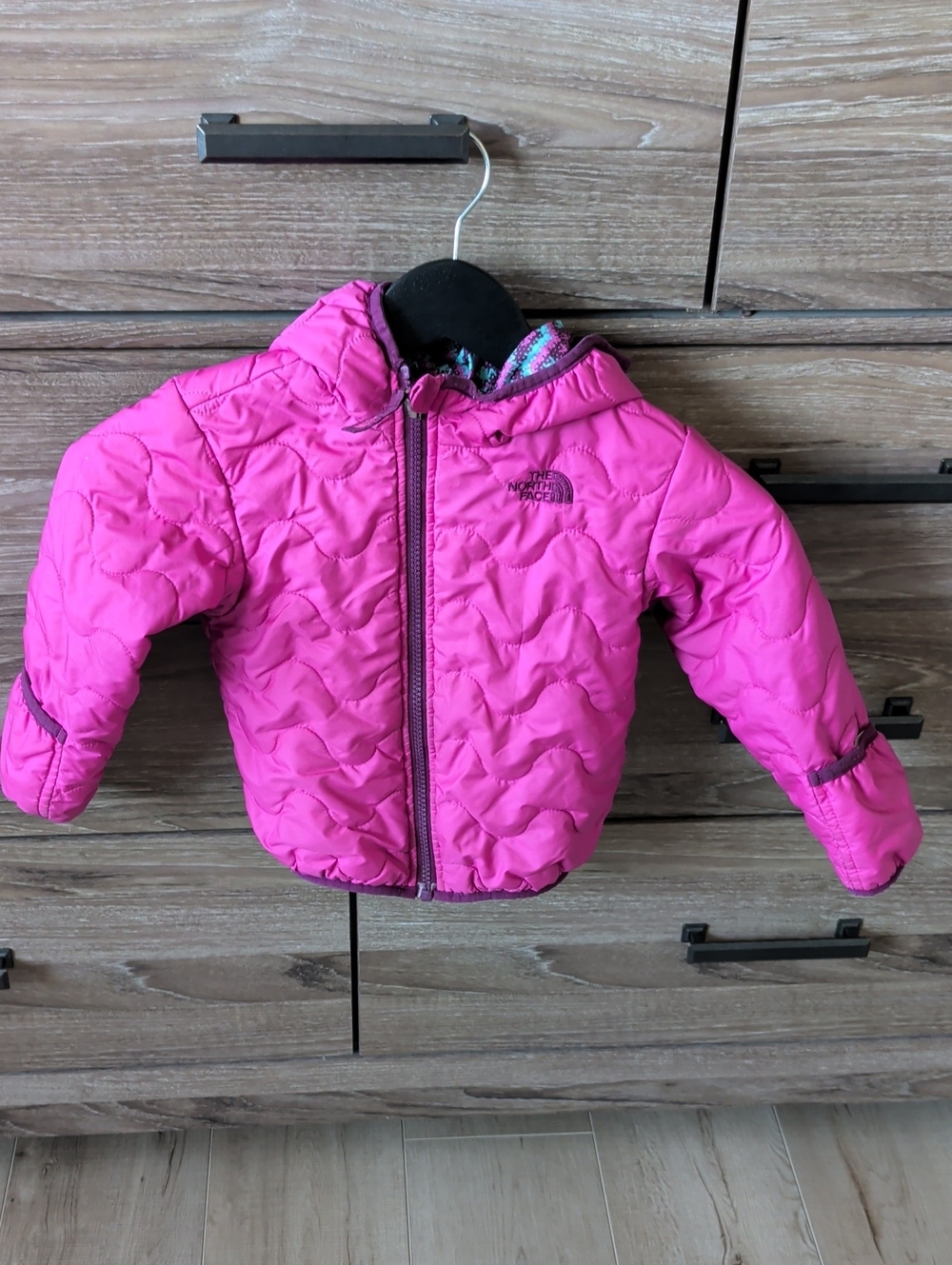 The North Face Girls Hot Pink Hooded Puffer Jacket